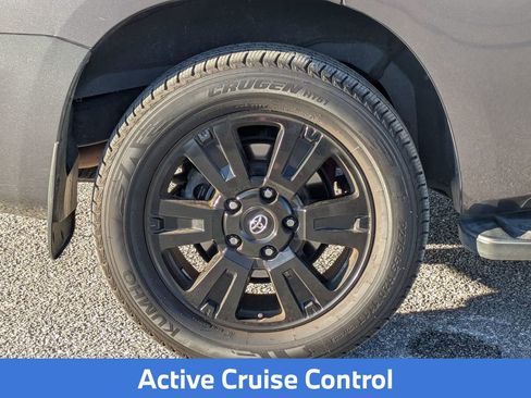 Used 2018 Toyota Sequoia TRD Sport image 12