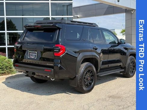 Used 2025 Toyota 4Runner TRD Off-Road Premium AWD/4WD image 3