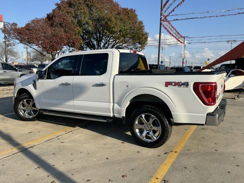 Certified 2021 Ford F150 XLT w/ Equipment Group 302A High image 9