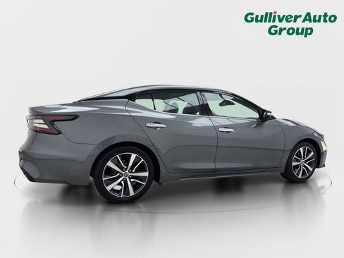 Used 2020 Nissan Maxima 3.5 SL w/ Floor Mat Group FWD image 9