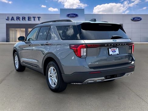 New 2026 Ford Explorer Active w/ Active Comfort Package RWD image 5