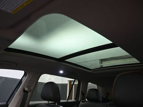 New 2026 Volkswagen Atlas Peak Edition image 28