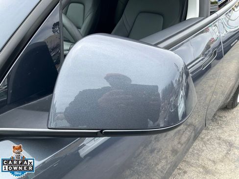 Used 2023 Tesla Model Y Long Range AWD/4WD image 93
