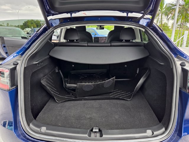 Used 2023 Tesla Model Y Performance AWD/4WD image 23