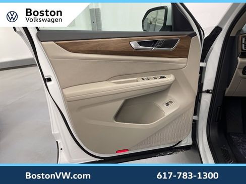 New 2026 Volkswagen Atlas SE image 27