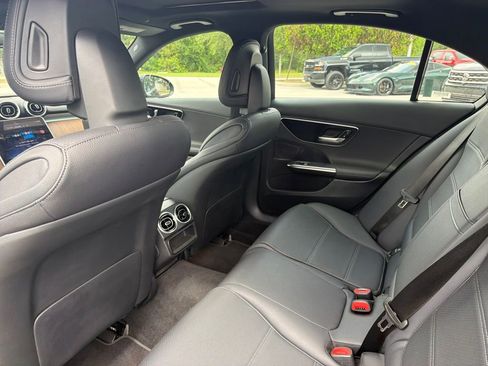 Used 2025 Mercedes-Benz C 300 Sedan image 9