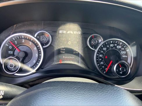 Used 2019 RAM 1500 Big Horn RWD image 25