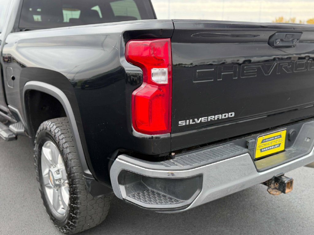 Used 2022 Chevrolet Silverado 3500 LTZ w/ Gooseneck/5TH Wheel Package AWD/4WD image 10