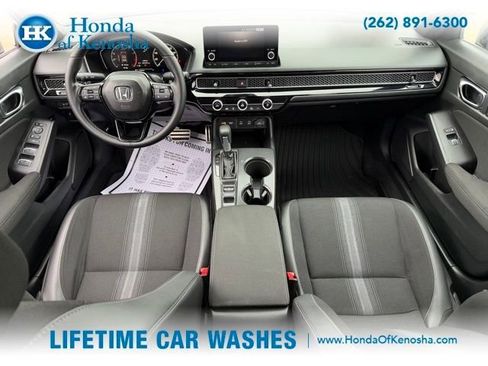 Used 2025 Honda Civic Sport image 10