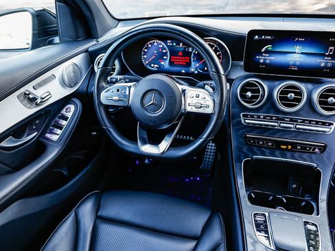 Used 2023 Mercedes-Benz GLC 300 4MATIC Coupe image 14