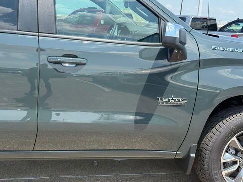 New 2026 Chevrolet Silverado 1500 LT w/ Texas Edition Plus image 11