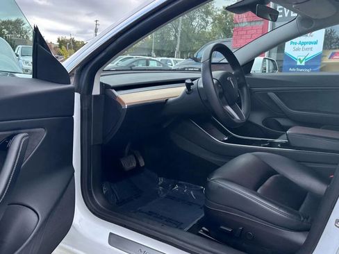 Used 2020 Tesla Model 3 Long Range image 11