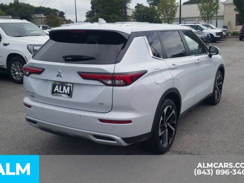 Used 2024 Mitsubishi Outlander SE FWD image 5