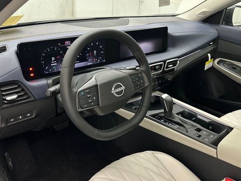 New 2026 Nissan Sentra SL w/ Floor Mat Package FWD image 17