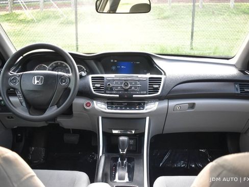 Used 2014 Honda Accord EX image 17