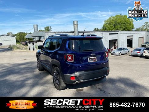 Used 2017 Jeep Renegade Limited w/ Advanced Technology Group AWD/4WD image 7