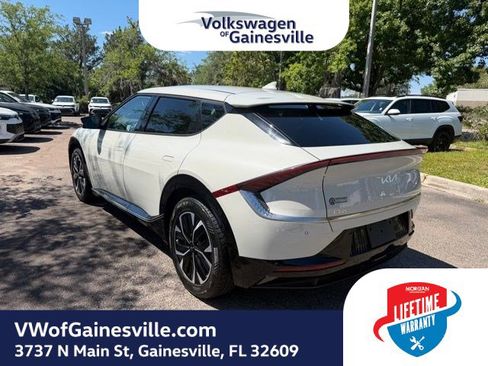 Used 2022 Kia EV6 Wind AWD/4WD image 4