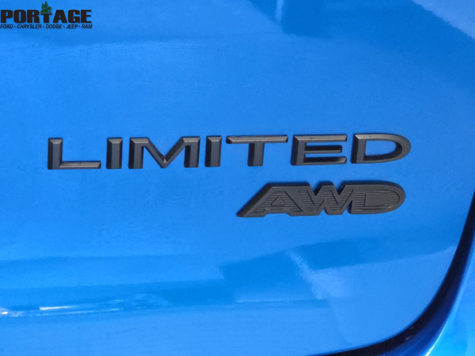 New 2027 Chrysler Pacifica Limited AWD/4WD image 10