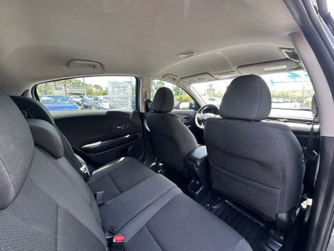 Used 2022 Honda HR-V LX image 22