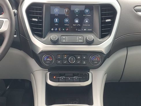 Used 2023 GMC Acadia SLT w/ Technology Package AWD/4WD image 15