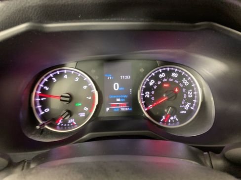 Used 2022 Toyota RAV4 XLE AWD/4WD image 19
