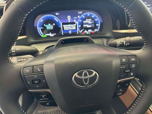 Certified 2026 Toyota Crown w/ Advanced Technology Package AWD/4WD image 19
