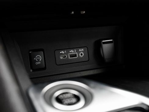 New 2025 Nissan Sentra SV w/ All-Weather Package image 15