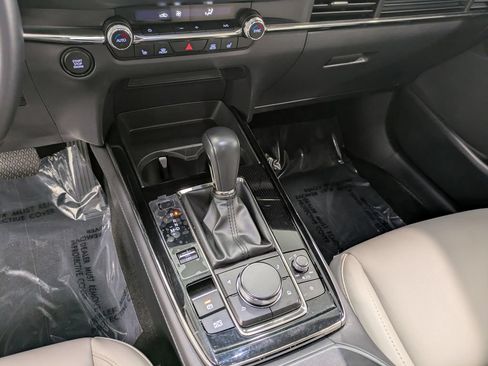 Certified 2023 MAZDA CX-30 AWD 2.5 S w/ Preferred Package image 17
