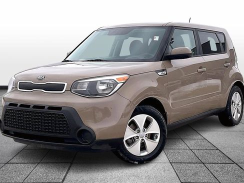 Used 2015 Kia Soul Base image 1
