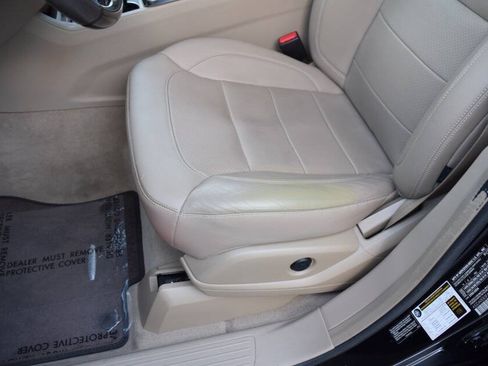 Used 2015 Mercedes-Benz ML 250 BlueTEC 4MATIC image 38