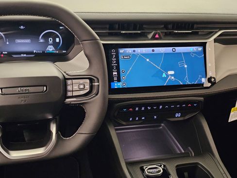 New 2026 Jeep Cherokee Laredo image 19