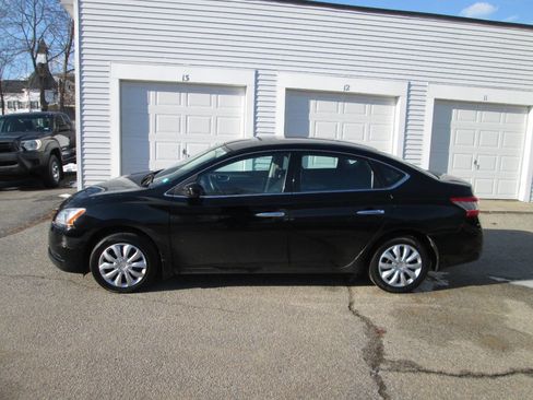 Used 2014 Nissan Sentra SV image 3