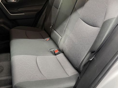 Used 2019 Toyota RAV4 XLE image 23