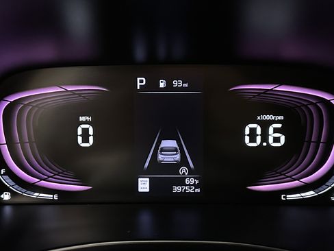 Used 2023 Kia Soul EX FWD image 22