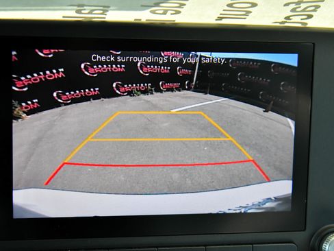 Used 2023 Hyundai Kona SE image 19