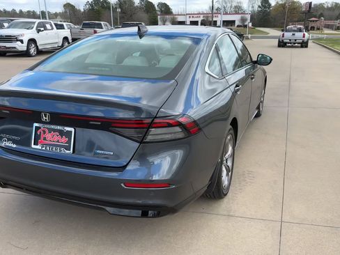 Used 2023 Honda Accord EX-L image 7