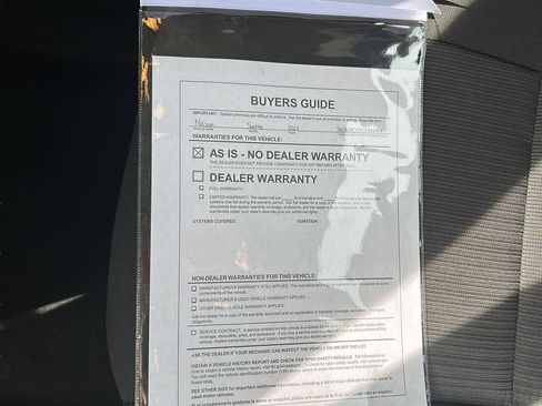 Used 2025 Nissan Sentra SV w/ Trunk Package image 27