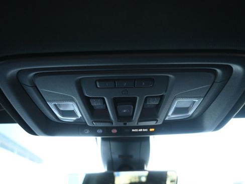 Used 2020 Chevrolet Silverado 3500 High Country w/ Technology Package image 34