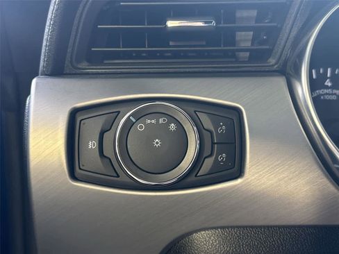 Used 2022 Ford Mustang GT RWD image 22