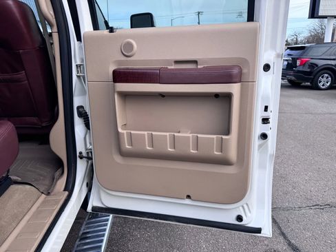 Used 2012 Ford F250 King Ranch w/ King Ranch w/Chrome Pkg image 14