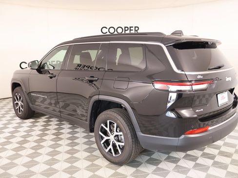 Used 2024 Jeep Grand Cherokee L Limited w/ Luxury Tech Group II AWD/4WD image 26