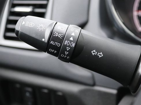 Used 2025 Mitsubishi Outlander Sport LE image 6