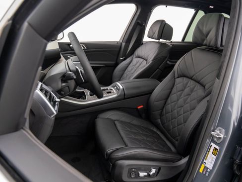 New 2026 BMW X5 xDrive50e w/ Executive Package image 16