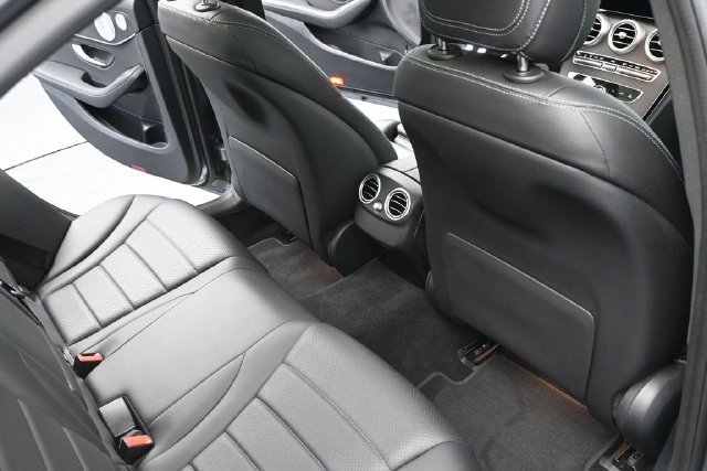 Used 2021 Mercedes-Benz C 300 4MATIC Sedan image 16