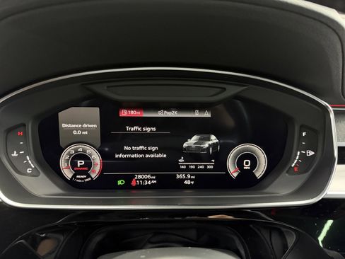 Used 2022 Audi A8 L 3.0T w/ Luxury Package image 14