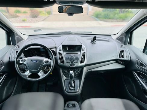 Used 2017 Ford Transit Connect XL FWD image 13