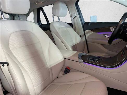 Certified 2022 Mercedes-Benz GLC 300 4MATIC image 24
