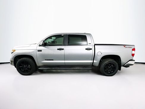 Used 2020 Toyota Tundra SR5 w/ SR5 Upgrade Package image 4