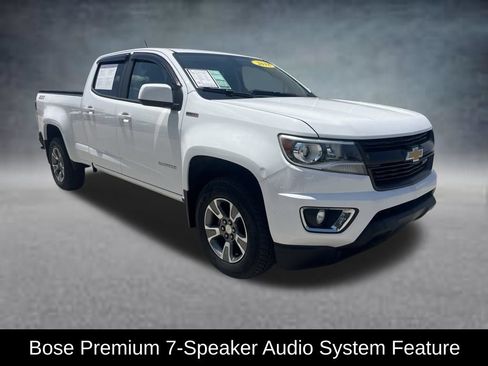 Used 2018 Chevrolet Colorado Z71 AWD/4WD image 3