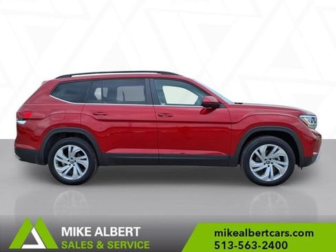 Used 2023 Volkswagen Atlas SE AWD/4WD image 8